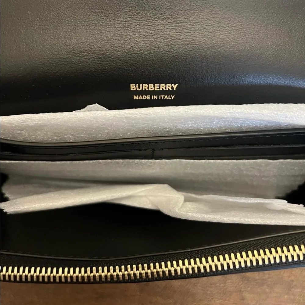 Burberry Black Sequinnedn Lola Wallet Bag with Tags - Picture 10 of 12